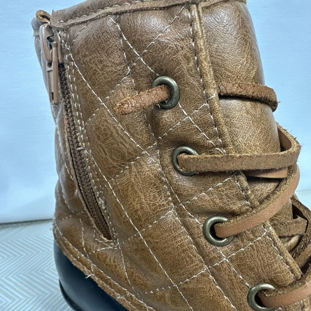 STEVIES Duck Boots Laces Zip Up Girl's Size 3 Fleece lined‎ Snow Rain shoes
